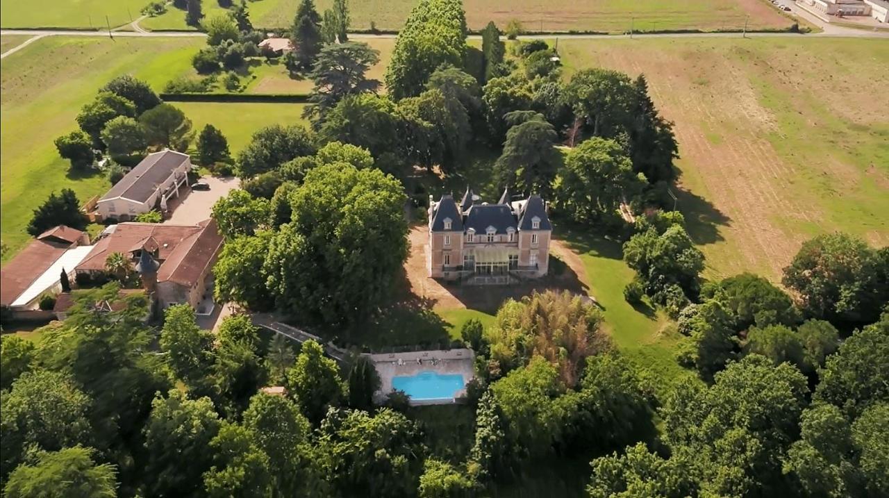 Clairac  Chateau Marith - Etablissement Climatise Avec Piscine酒店 外观 照片